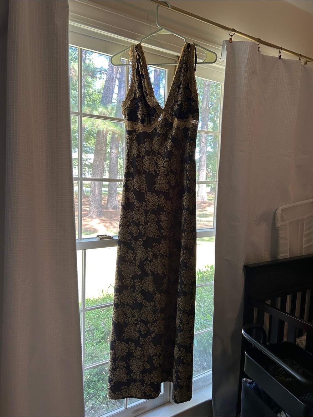 Sleeveless Black Maxi Dress with Gold Floral Jacquard